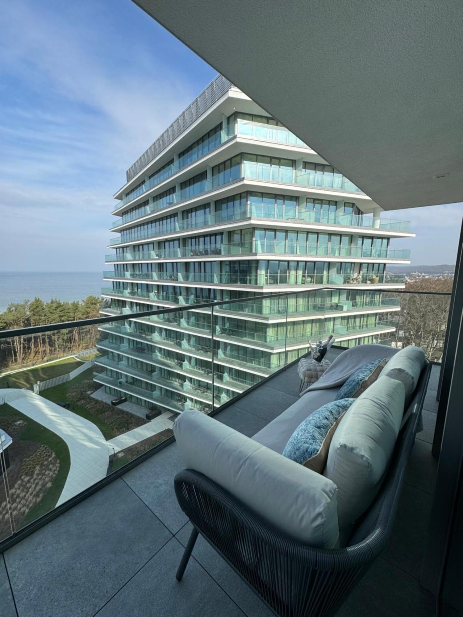 Wave Apartment Tyballtic 7Th Floor With Two Bedrooms And Sea View! Miedzyzdroje Exterior foto