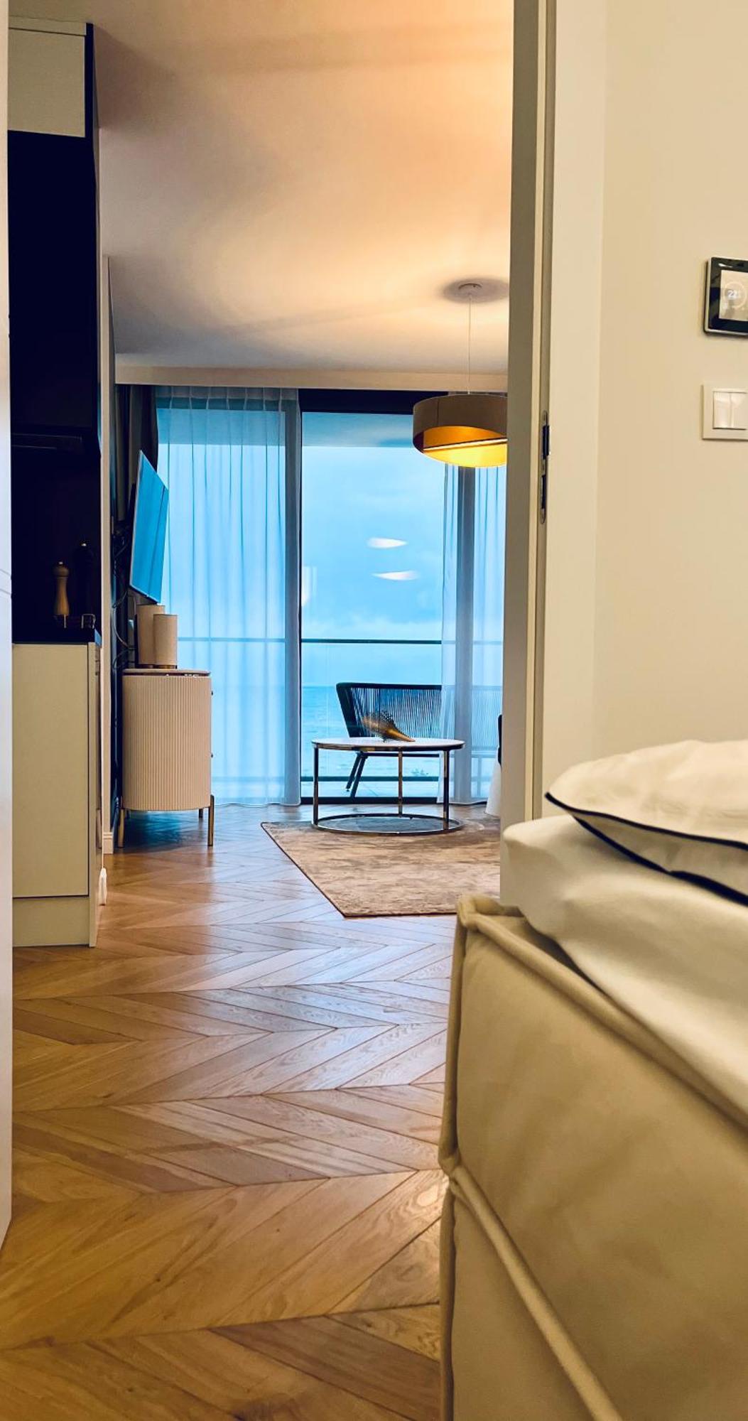 Wave Apartment Tyballtic 7Th Floor With Two Bedrooms And Sea View! Miedzyzdroje Exterior foto